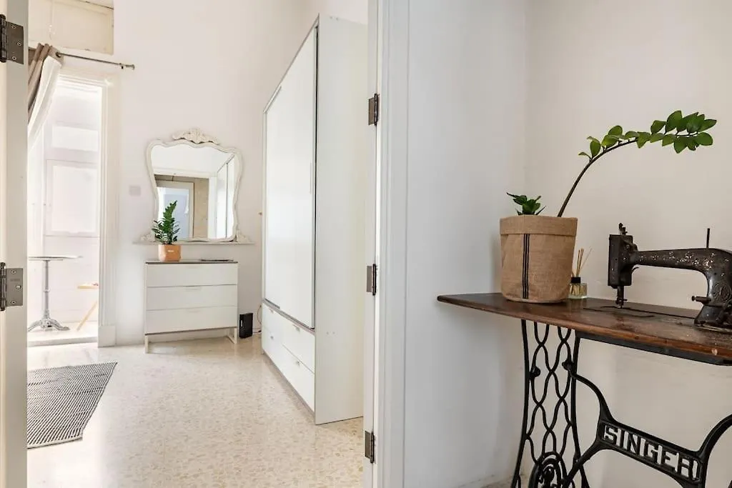 Вилла Cosy Hideaway Флориана